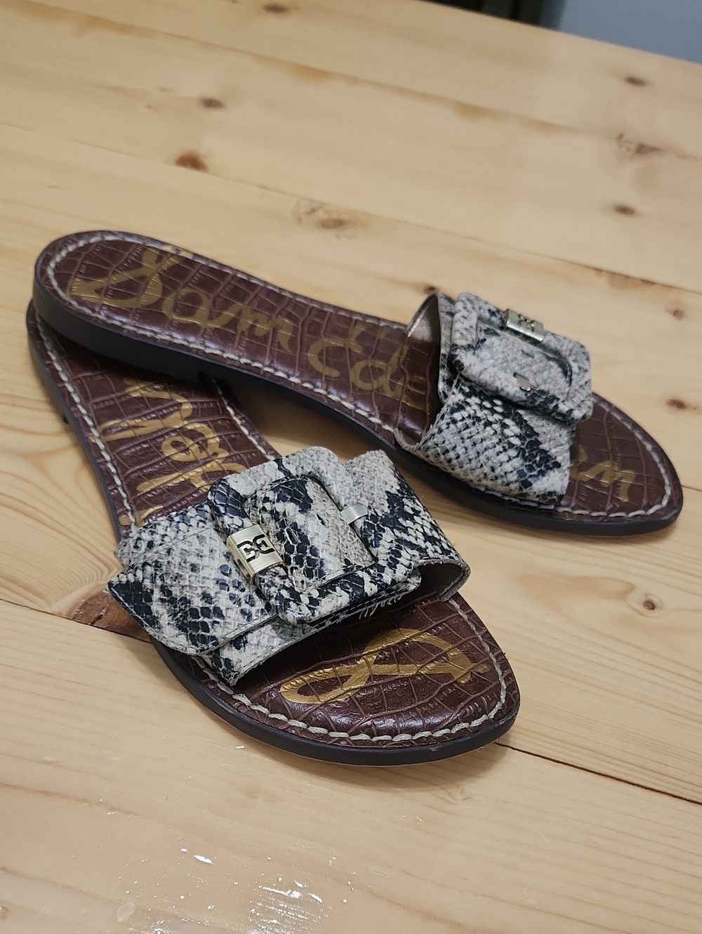 Sam Edelman Granada Snake Print Buckle Slide Sandals Size 8 - Picture 3 of 14